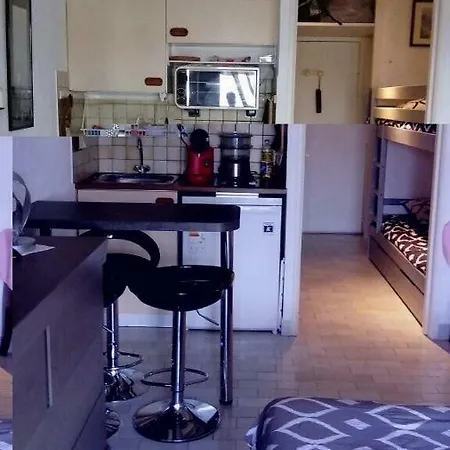 1065 Boulevard De L'escourche * Bandol